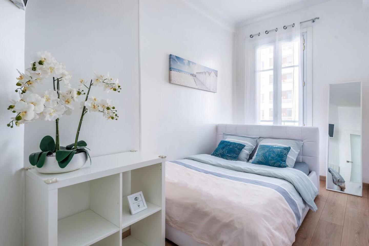 Apartment Modern Sea View On Promenade Des Nizza